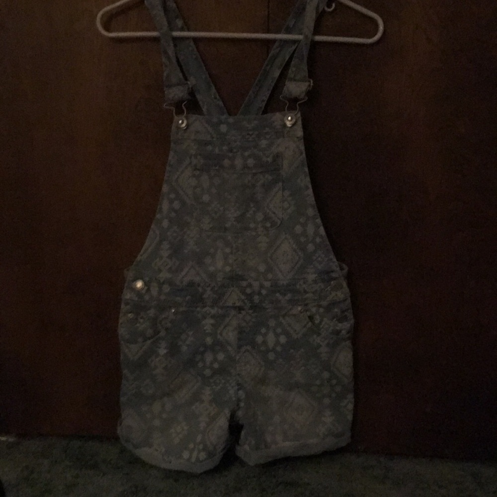 Design overalls